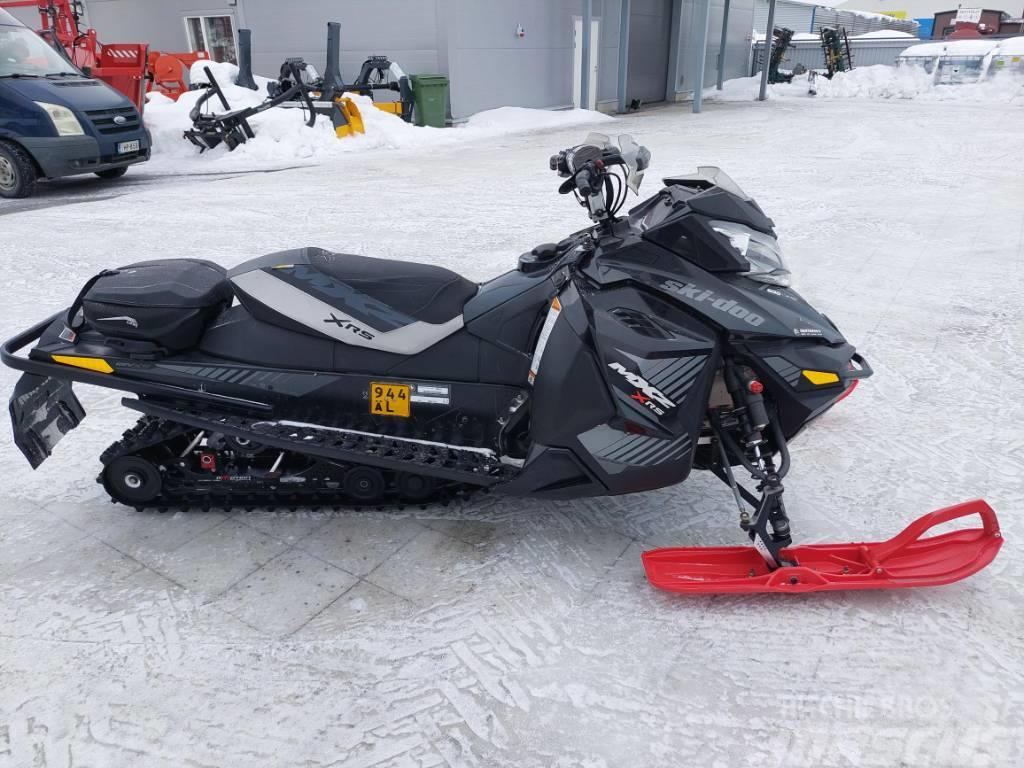 Ski-doo mxz 600 xrs Snowmobiles