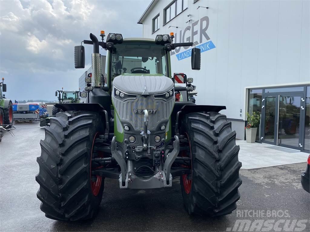 Fendt 942 Vario Profi+ (MY21) Tractors