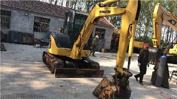 Komatsu PC 55