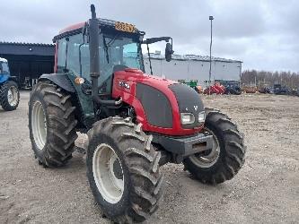 Valtra A 72