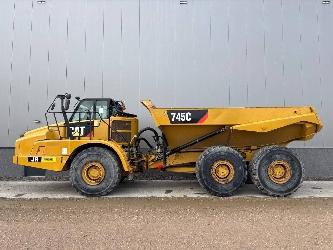 CAT 745 C
