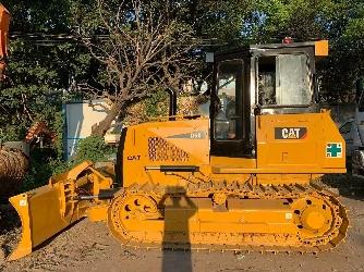 CAT D 5 K