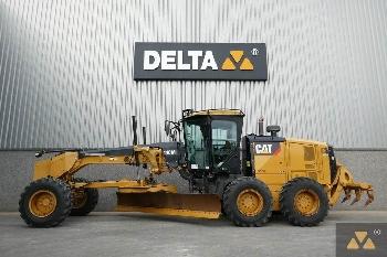 CAT 140M2