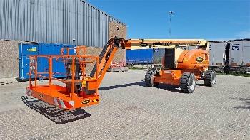 JLG 800AJG