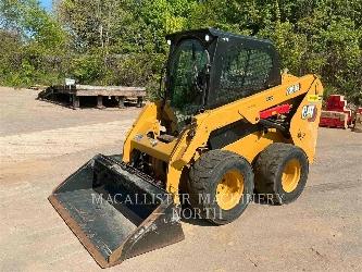 CAT 236D3 AQ