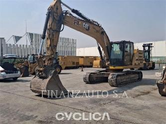 CAT 323L