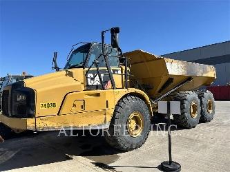 CAT 740B