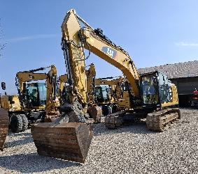 CAT 323 F L