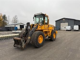 Volvo L90D