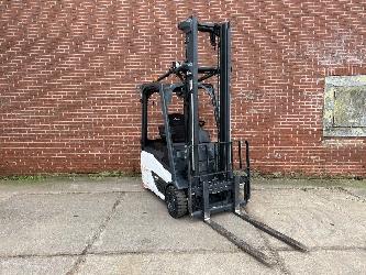 Linde E14-02