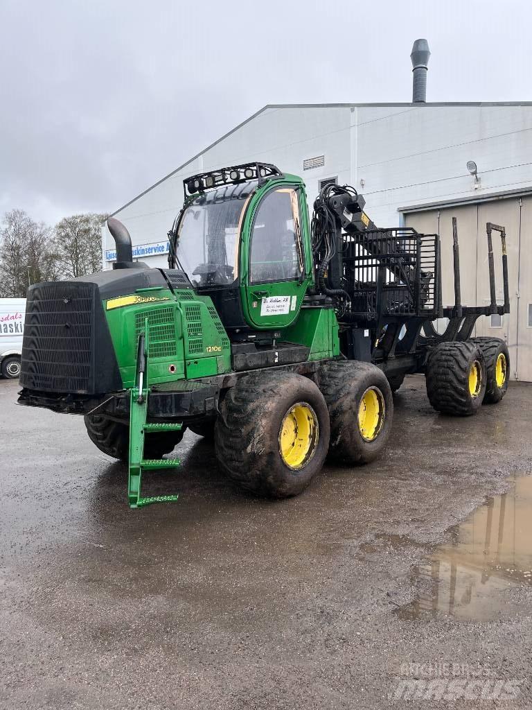 John Deere 1210 E Transportoare