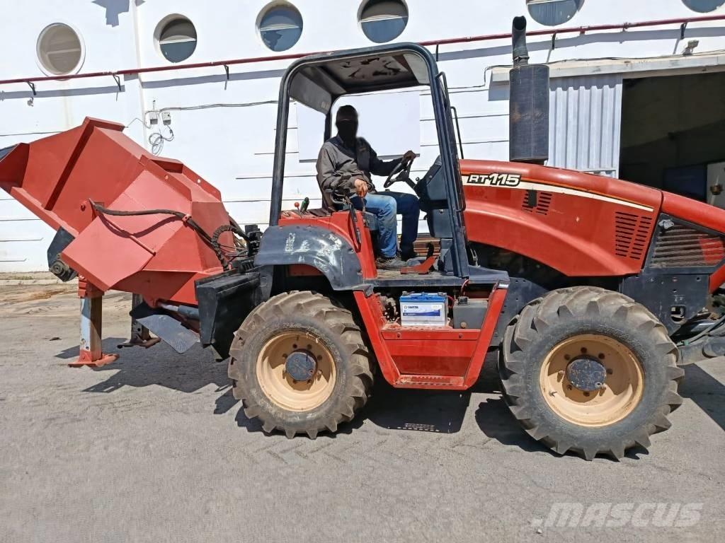 Ditch Witch RT115 Excavatoare de santuri