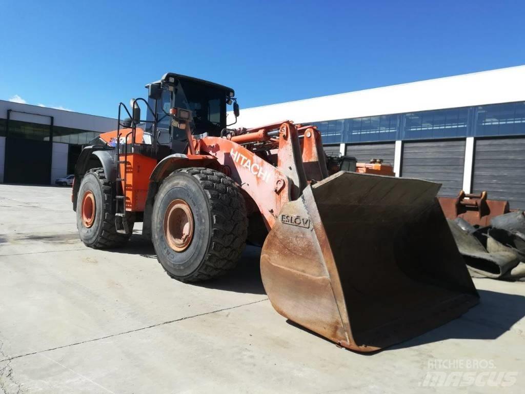 Hitachi ZW 370-6 Incarcator pe pneuri