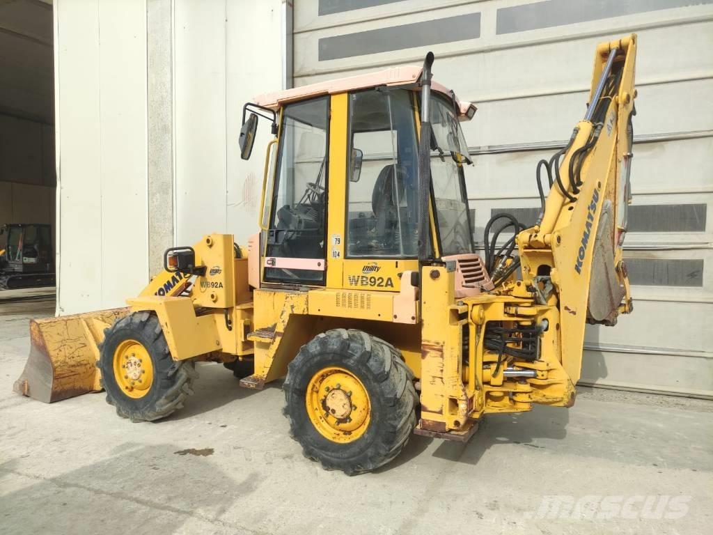 Komatsu WB 92 A Buldoexcavatoare