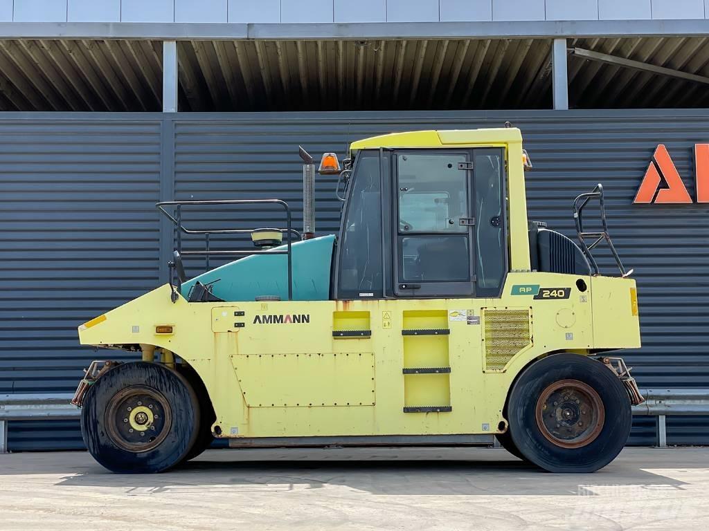 Ammann AP 240 Cilindri compactori cu roti