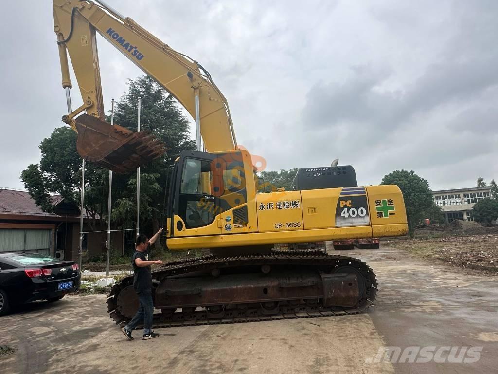 Komatsu PC 450 LC-8 Excavatoare pe șenile
