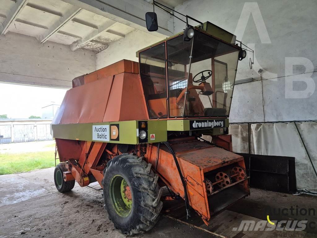 Dronningborg D1900 Combine de secerat