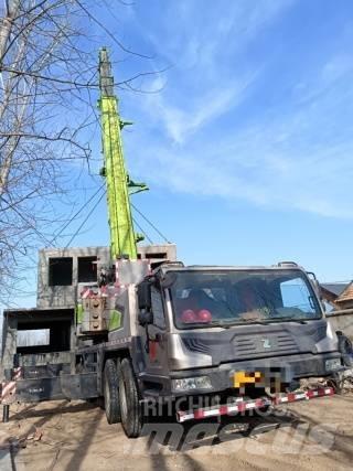 Zoomlion ZTC 800V5 Macara pentru orice teren