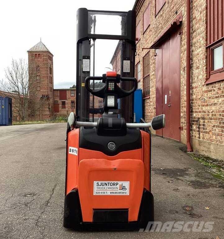 BT SPE 120 L Transpaleti autopropulsanti