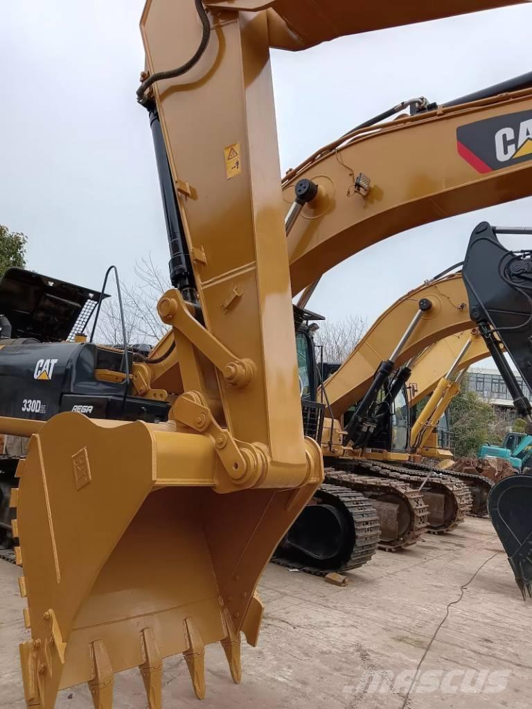 CAT 330 GC Excavatoare pe șenile

