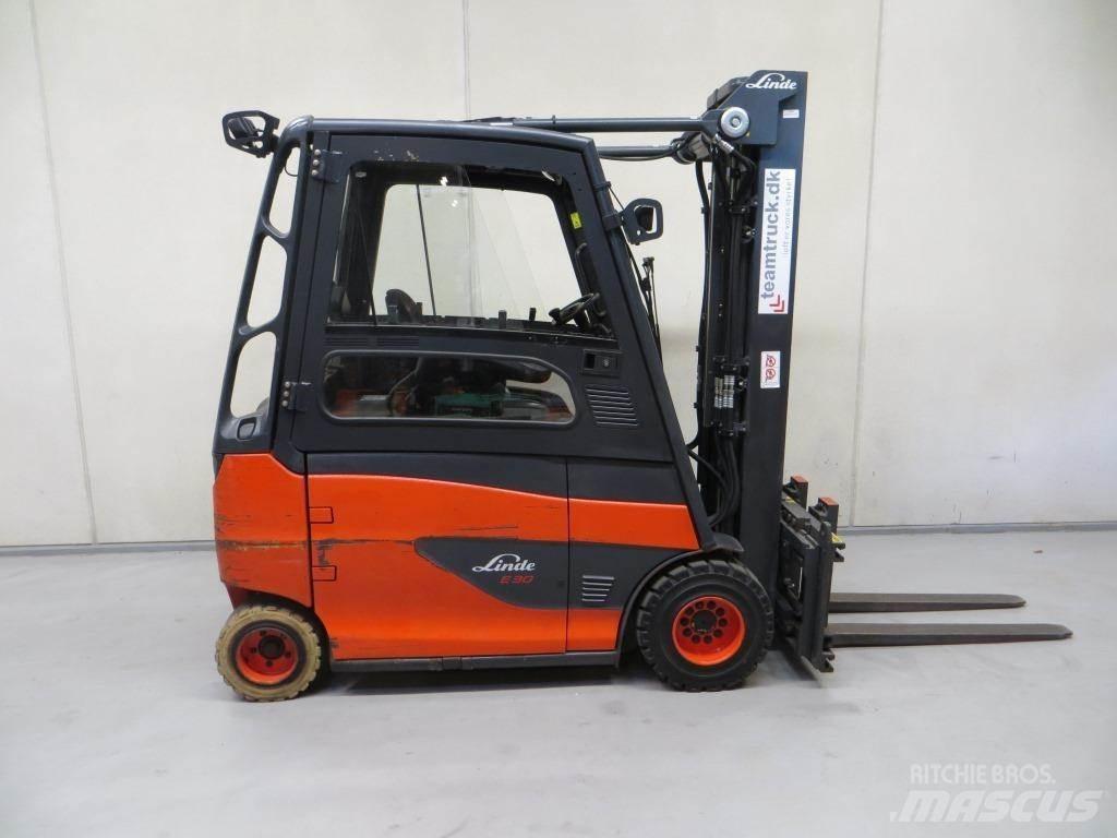 Linde E30 Stivuitor electric