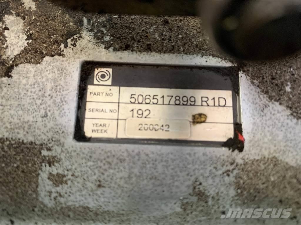 Valmet 350.1 Capete pentru culegatoare