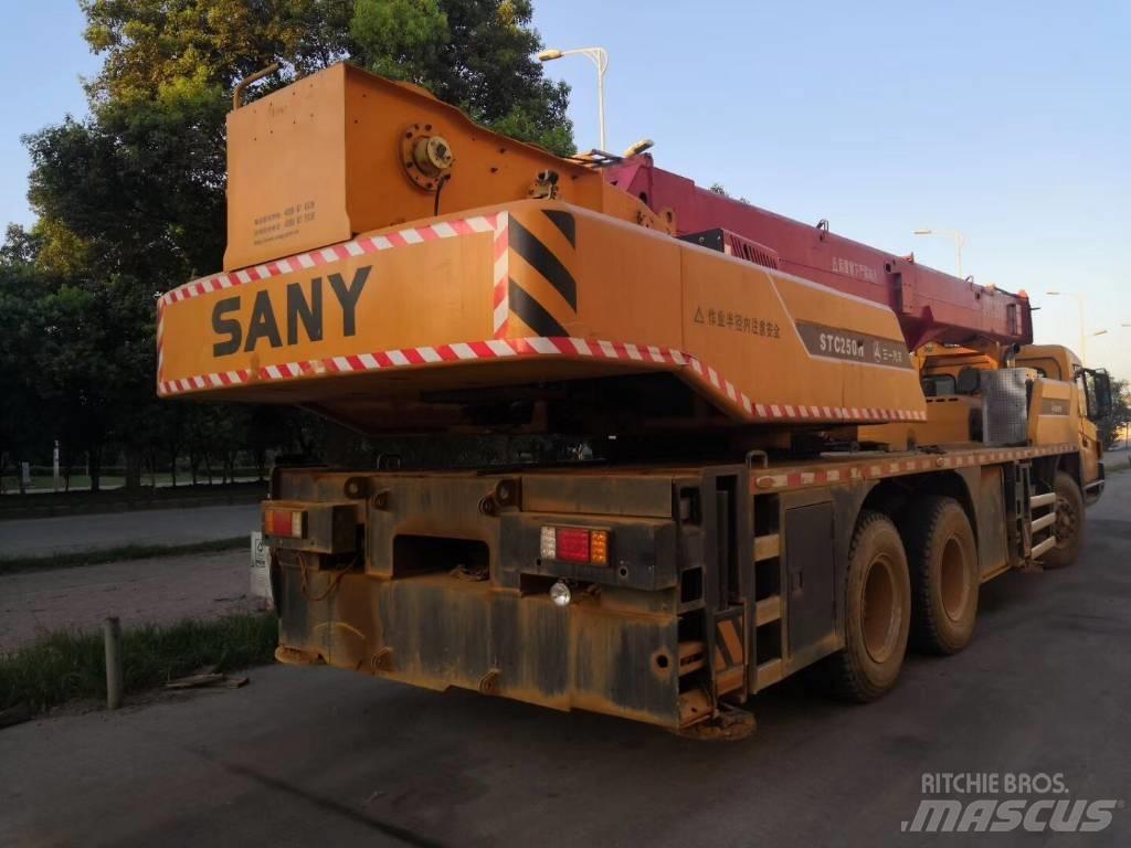 Sany STC 250 H Macara pentru orice teren