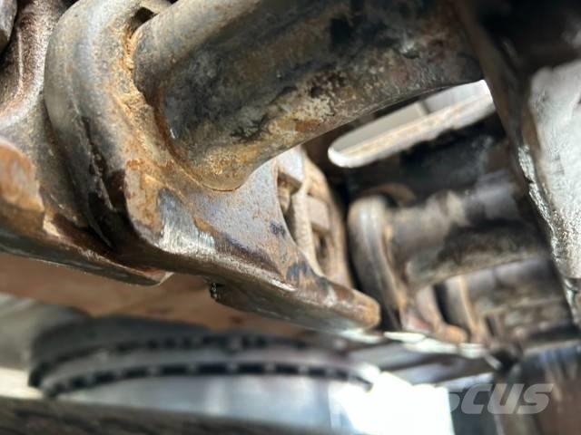 Hitachi ZX 210 LC-3 Excavatoare pe șenile
