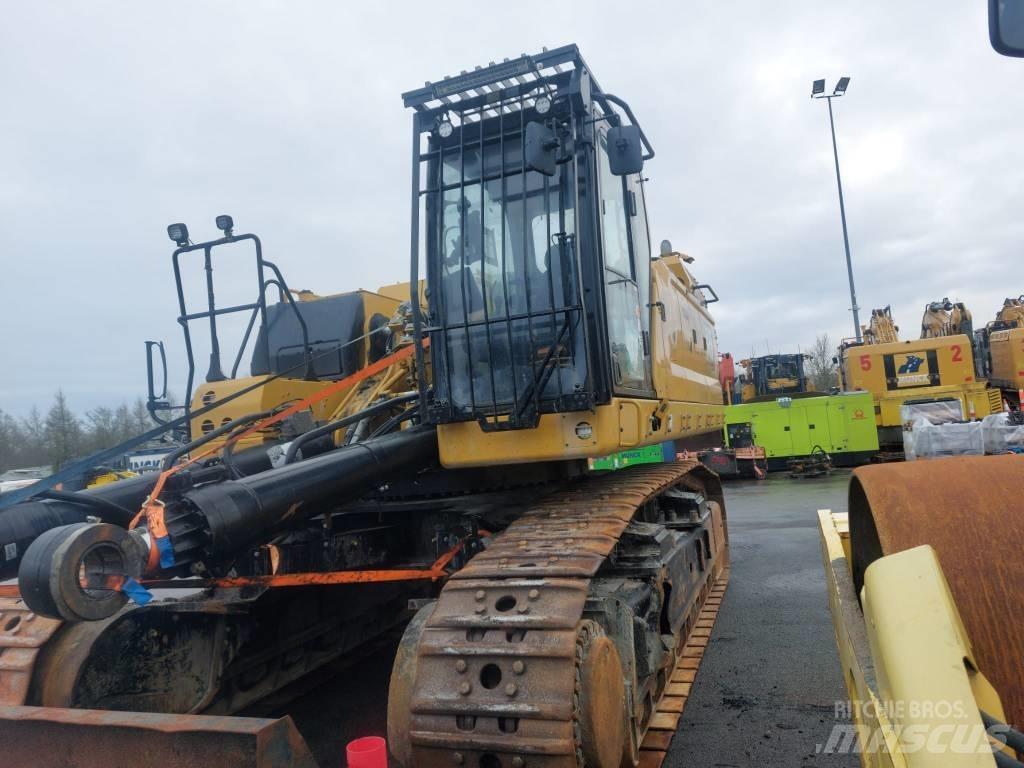 CAT 395F Excavatoare pe șenile
