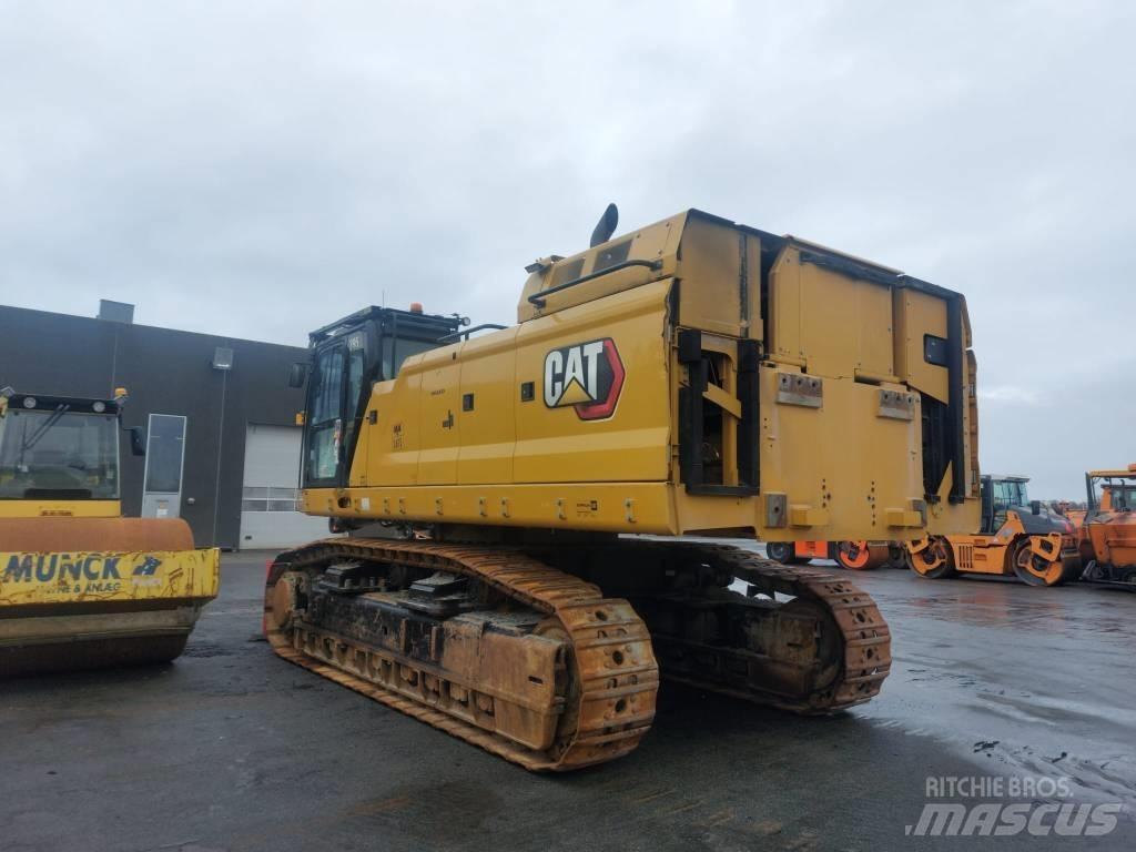 CAT 395F Excavatoare pe șenile
