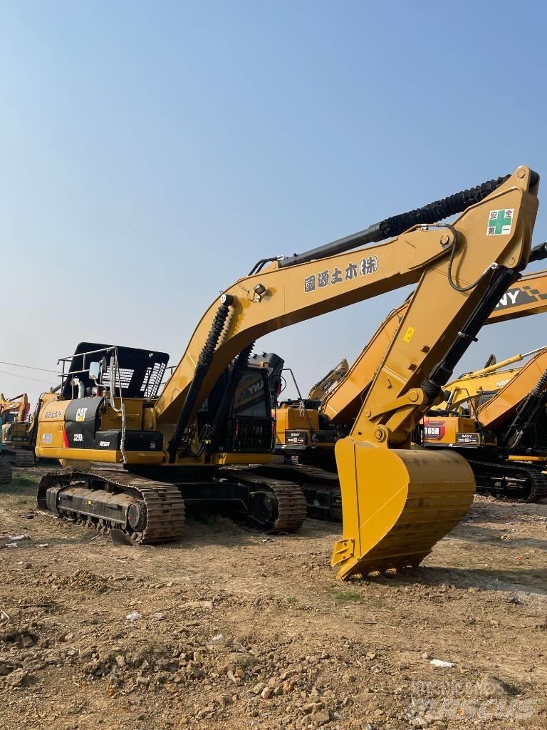 CAT 329 D Excavatoare pe șenile
