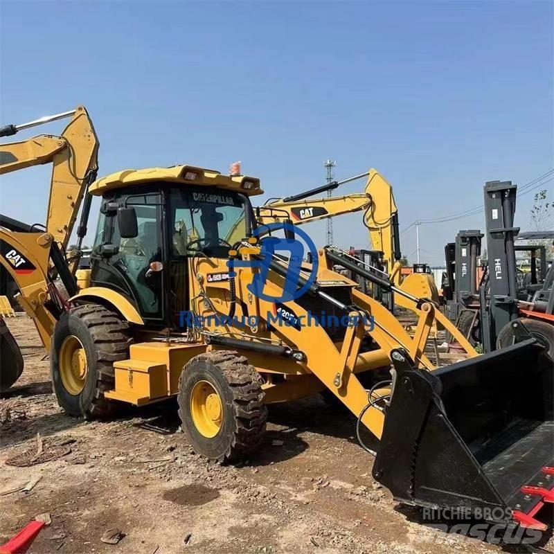CAT 420F Incarcator pe pneuri