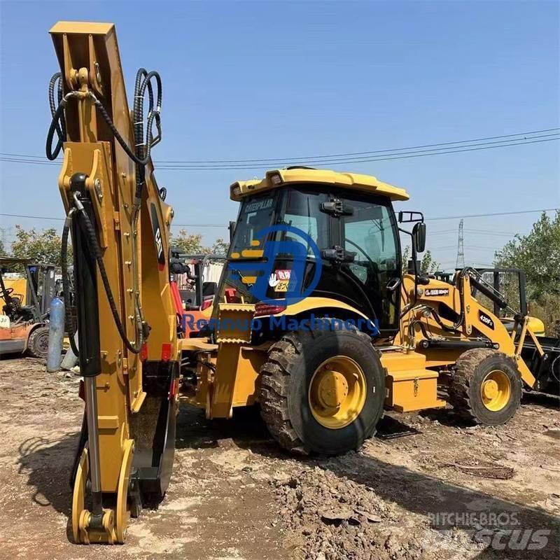 CAT 420F Incarcator pe pneuri