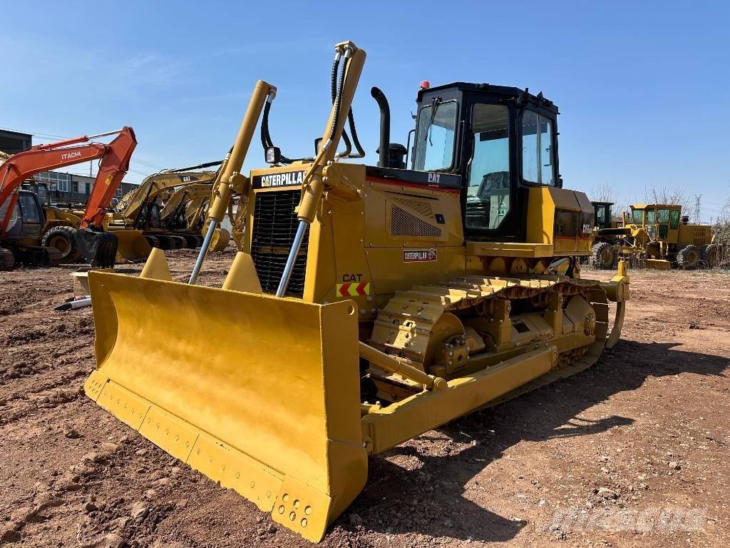 CAT D6G Buldozere pe senile