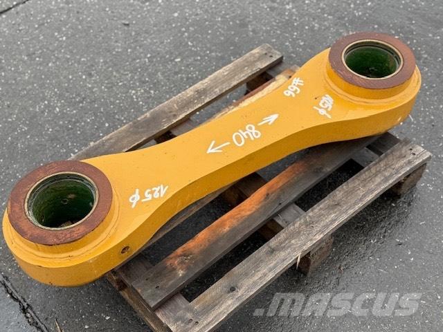 CNH BUCKET LINK Pistoane