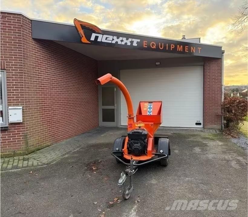 Wolf Hakselaar Masini de tocat lemn