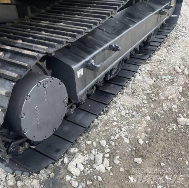 Volvo EC240D Excavatoare pe șenile
