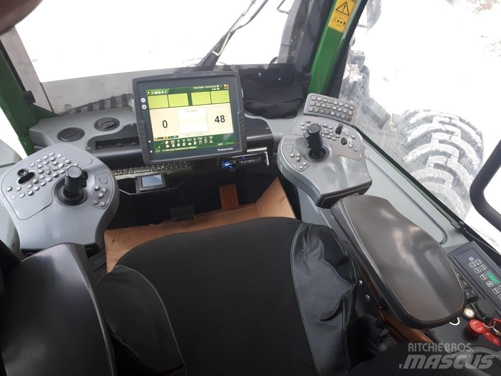 John Deere 1270 E Combine forestiere