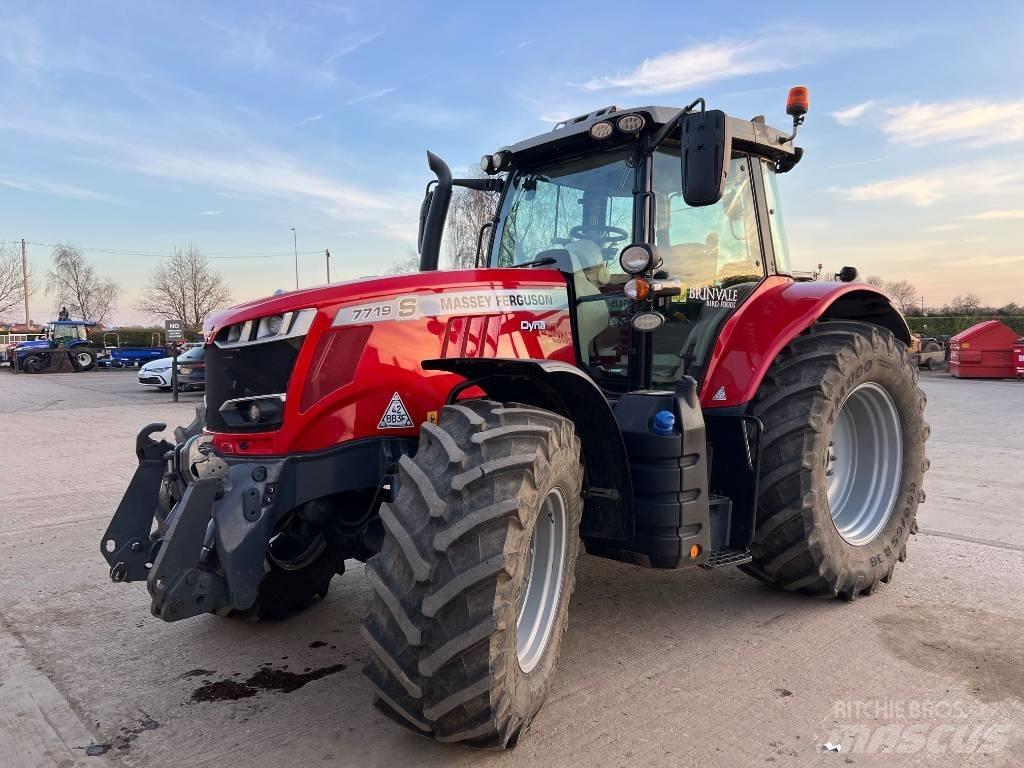 Massey Ferguson 7719 Tractoare