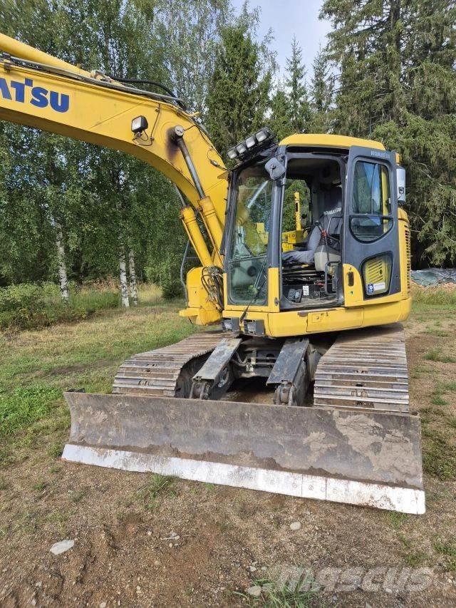 Komatsu PC138 US Excavatoare pe șenile
