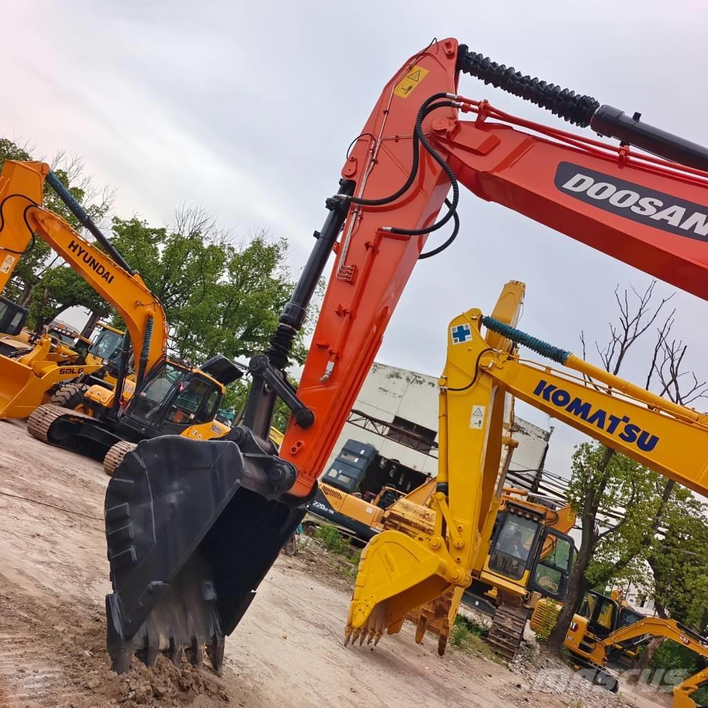 Doosan DX300LCA Excavatoare pe șenile
