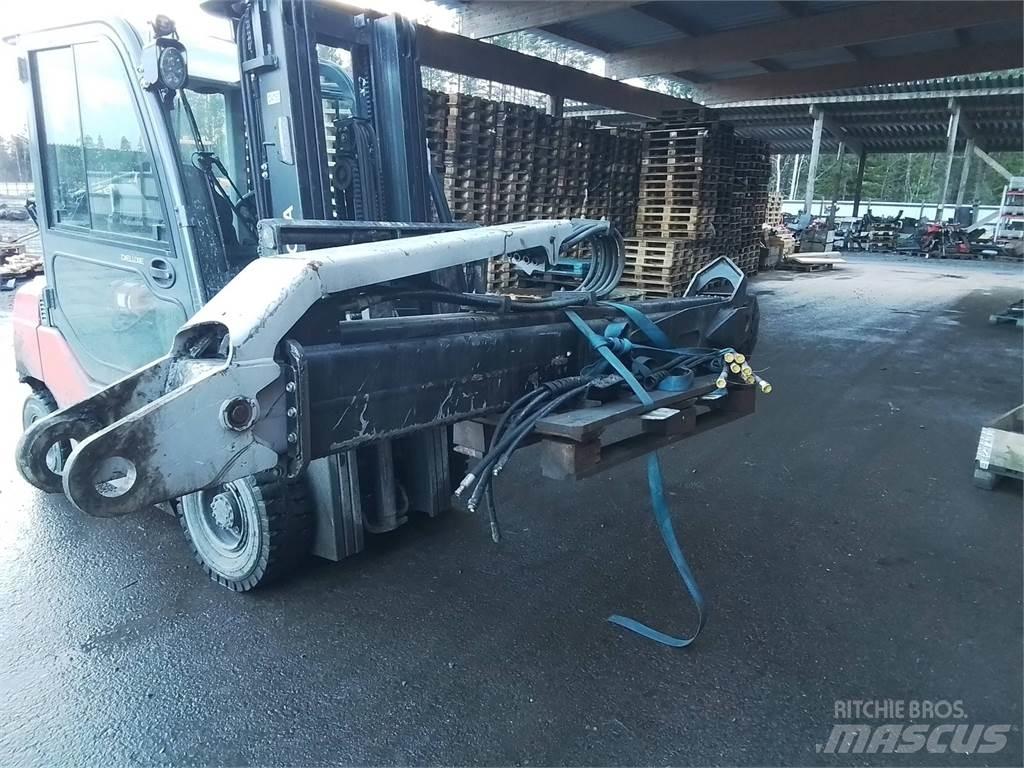 Komatsu 165F Macarale de transport