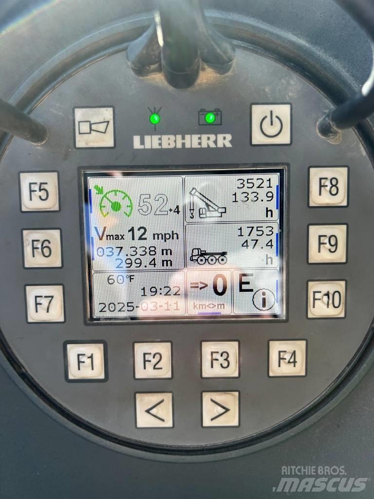 Liebherr LTM 1300 Macara pentru orice teren