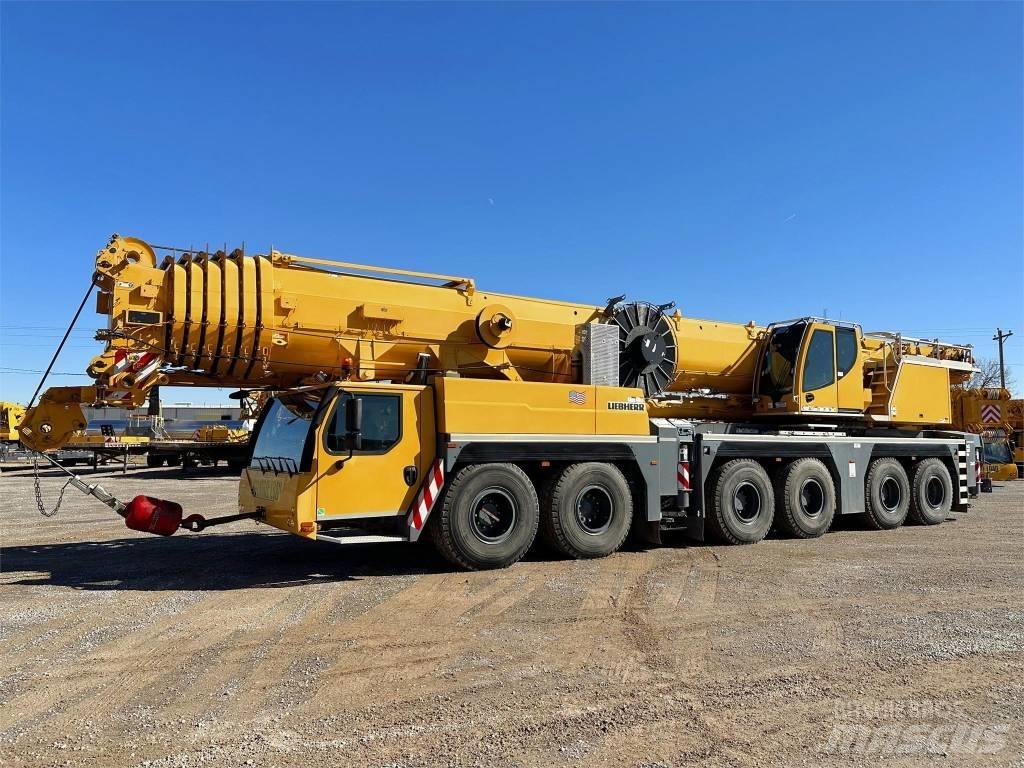 Liebherr LTM 1300 Macara pentru orice teren