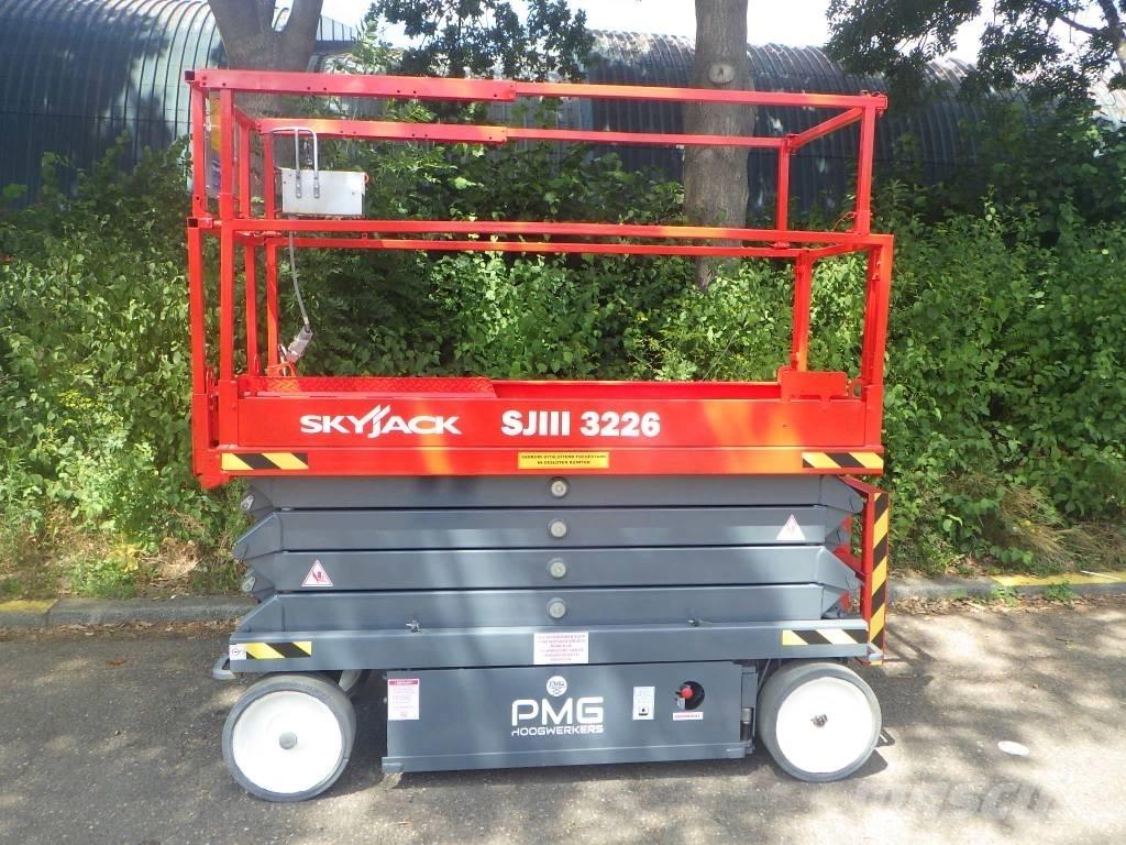 SkyJack SJ3226 Platforme foarfeca
