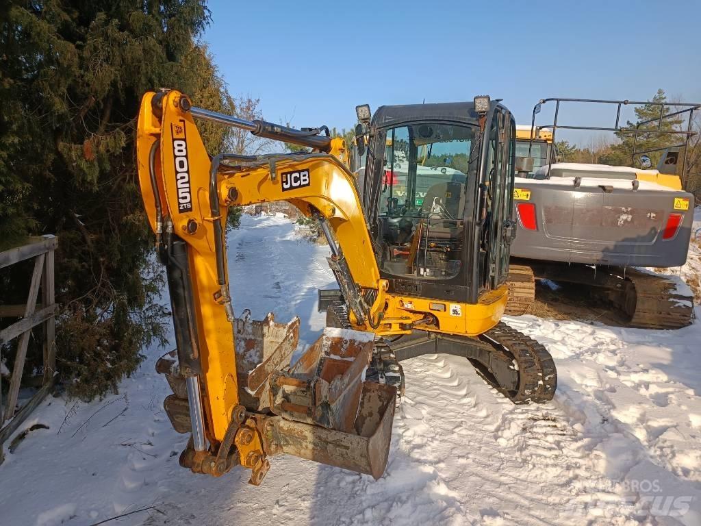 JCB 8025 ZTS Excavatoare pe șenile
