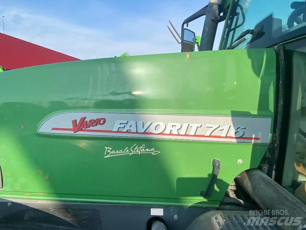 Fendt 716 Tractoare