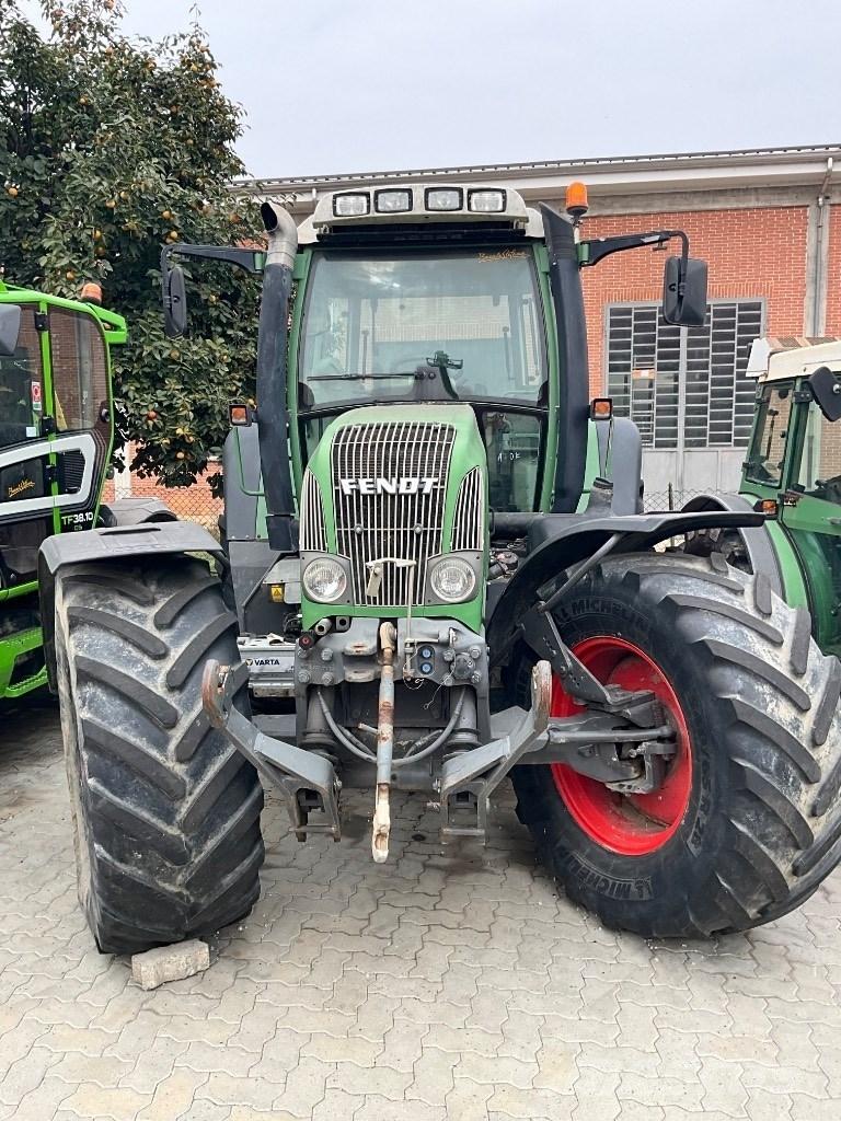 Fendt 716 Vario Tractoare