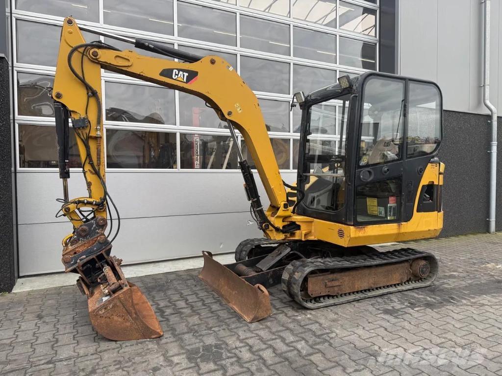 CAT 302.5C Mini excavatoare < 7t