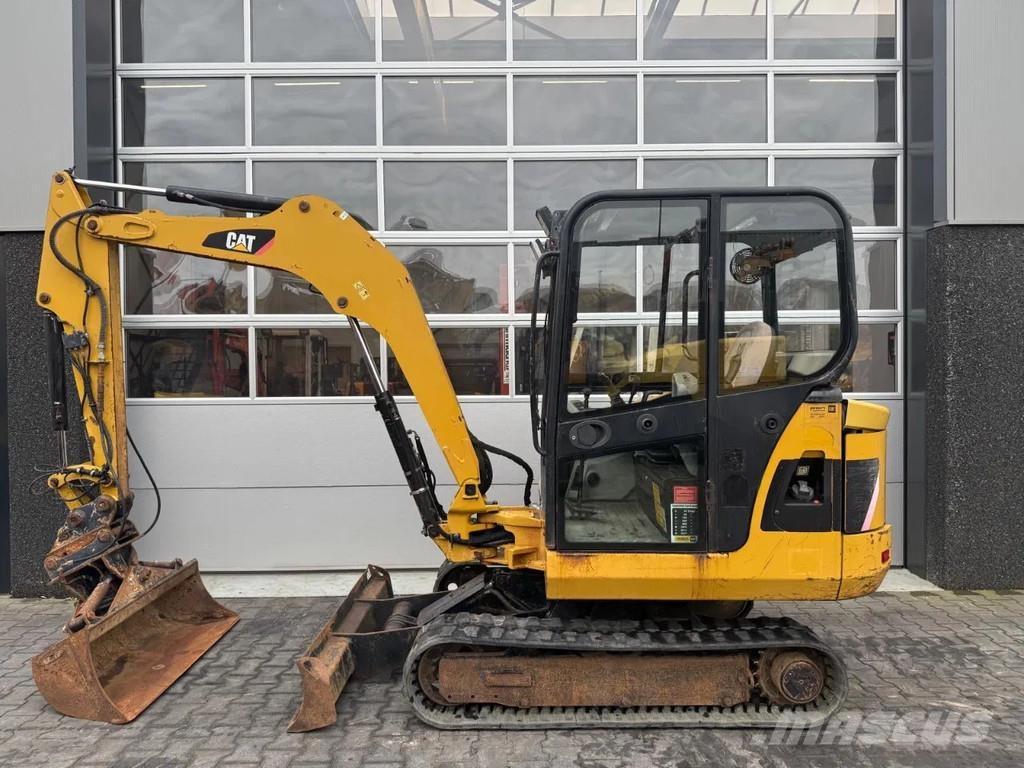 CAT 302.5C Mini excavatoare < 7t